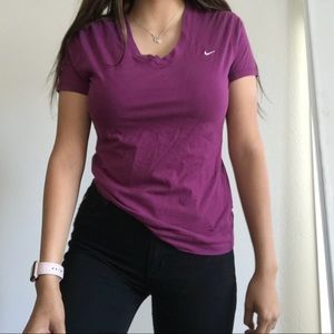 NIKE Sportswear v neck